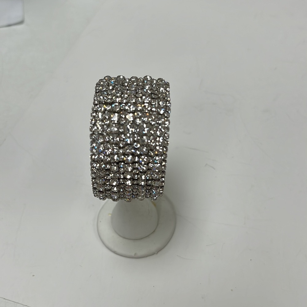 Gorgeous Rhinestone bracelet!!!